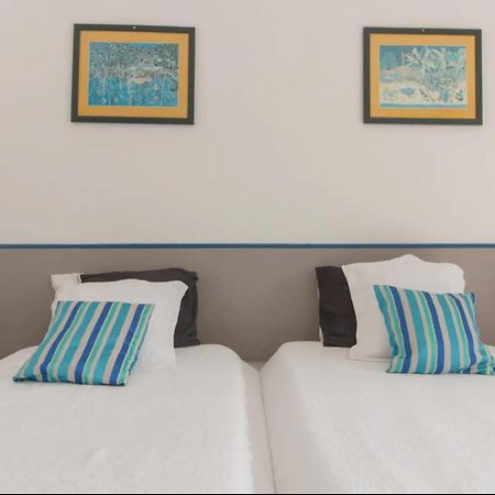 Le MarinUn Pied-A-Terre Face A La Marinaアパートメント エクステリア 写真