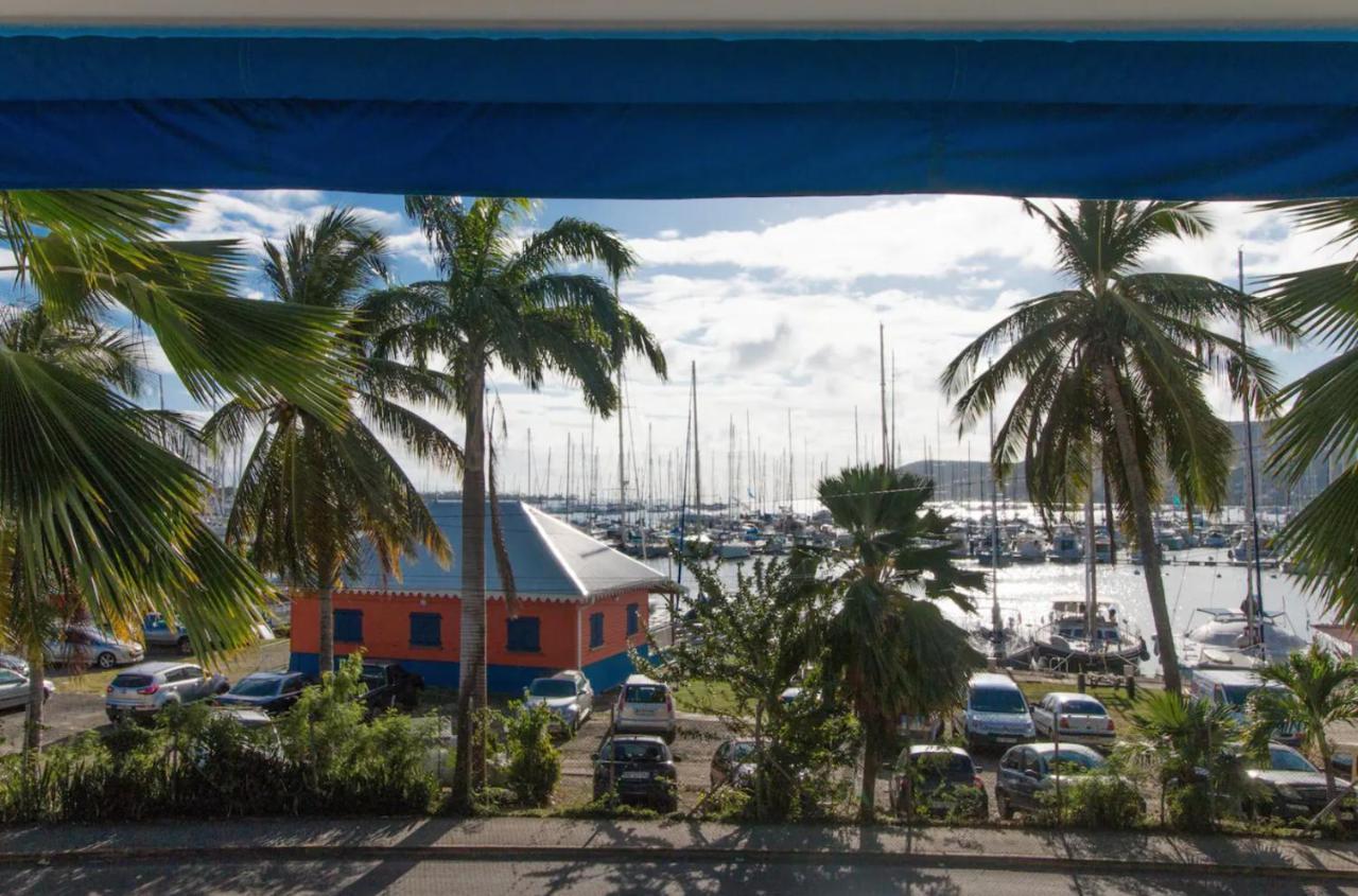 Le MarinUn Pied-A-Terre Face A La Marinaアパートメント エクステリア 写真